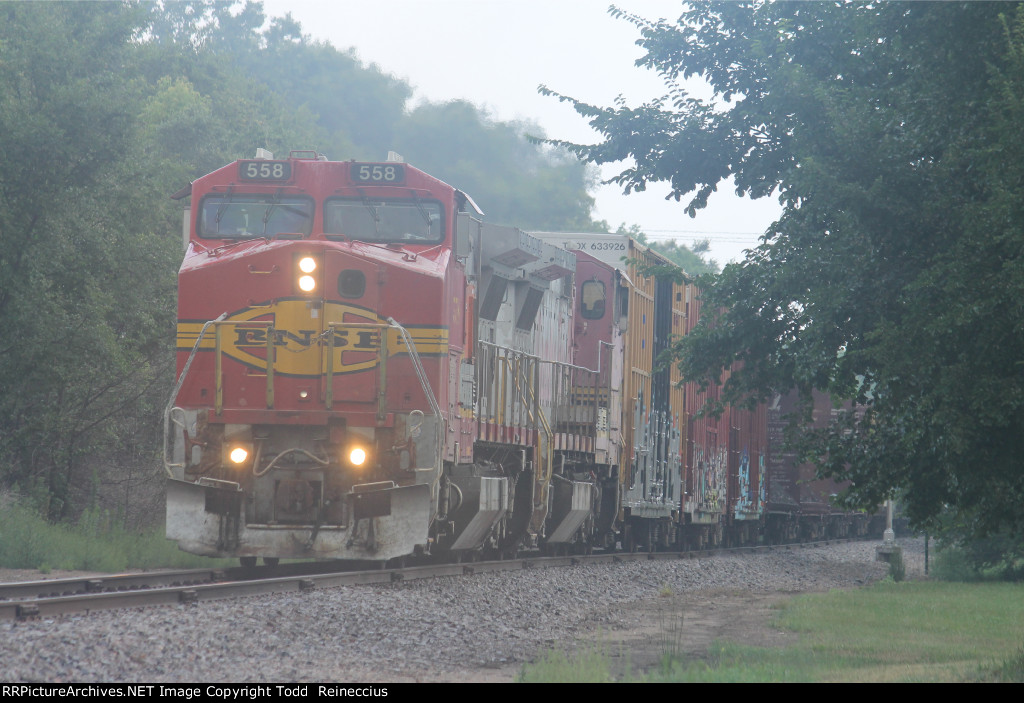 BNSF 558